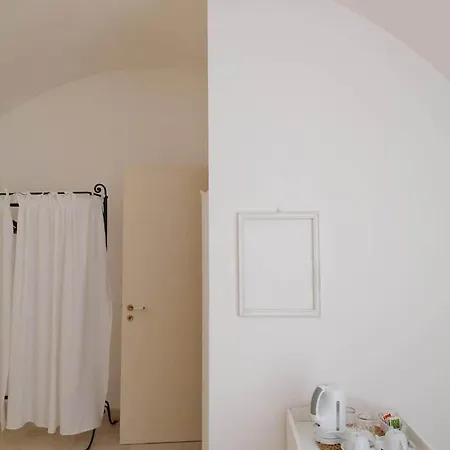 לינה וארוחת בוקר Centro Storico 3*