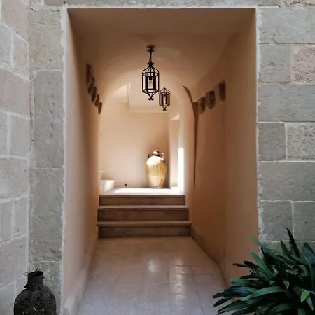 Centro Storico לינה וארוחת בוקר